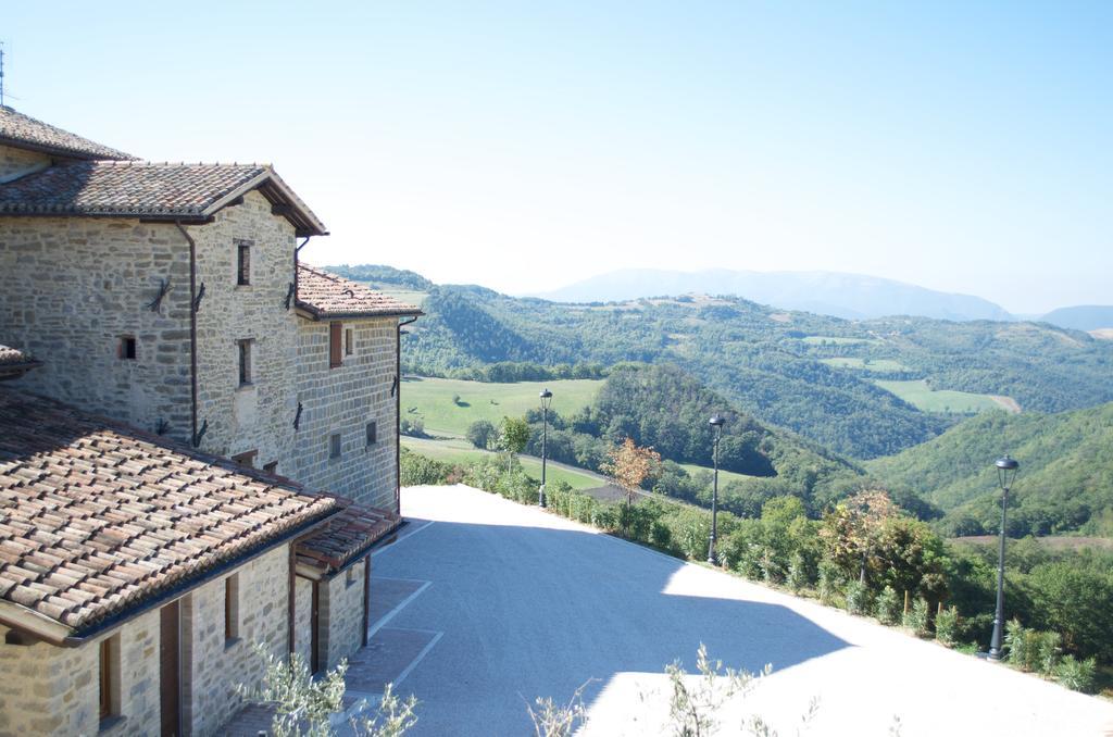Tenuta Borgo Santa Cecilia Gubbio Buitenkant foto