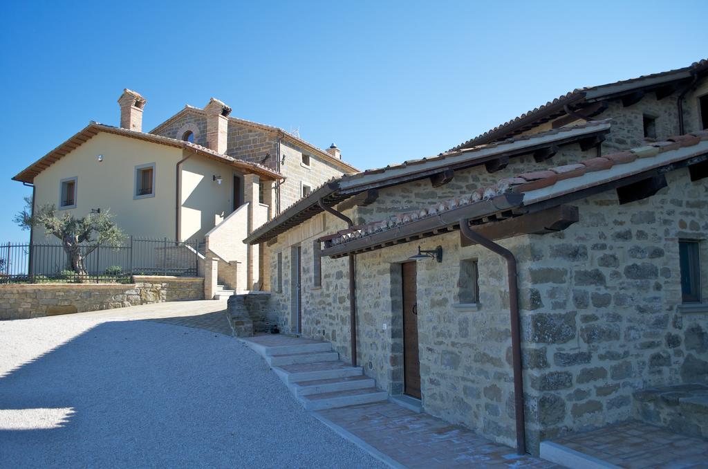 Tenuta Borgo Santa Cecilia Gubbio Buitenkant foto
