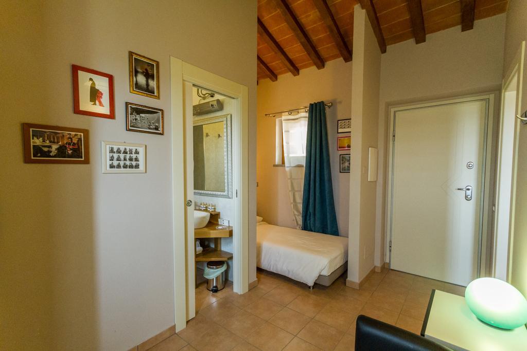Tenuta Borgo Santa Cecilia Gubbio Buitenkant foto