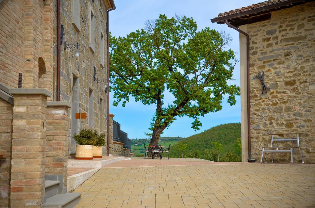 Tenuta Borgo Santa Cecilia Gubbio Buitenkant foto